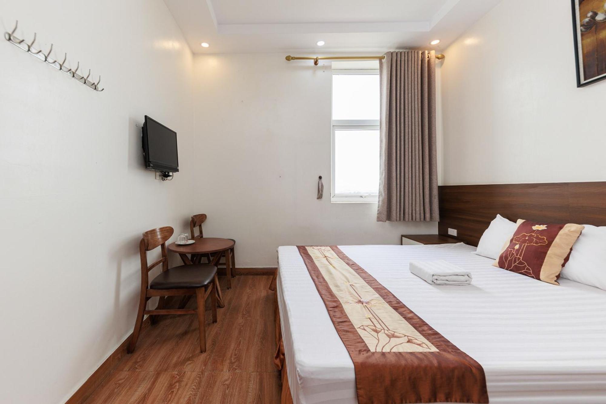 Oyo 472 Lenka Hotel Hanoj Exteriér fotografie